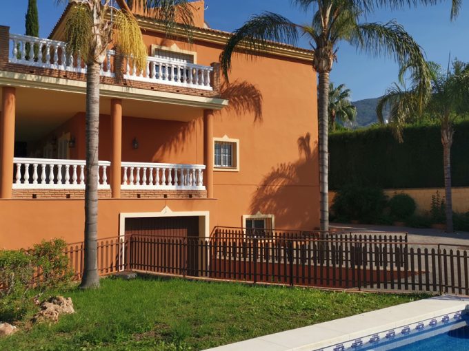 Casa Urbanization 4bedrooms frontview Alhaurin el Grande garage MFC 4902399 Magnificasa Alhaurin el Grande Spain