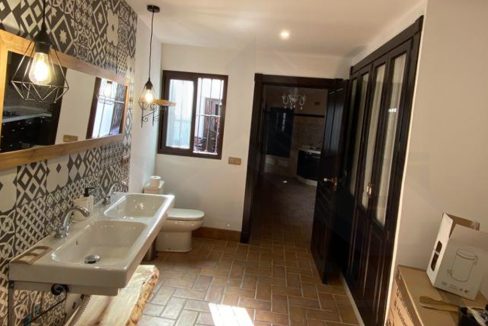 Ref-M002022-Calle-Molinos-de-Abajo-Bathroom1L-Alhaurín-el-Grande-Magnificasa