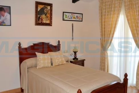 M002041-Casa-Calle-Hierbabuena-guest2-bedroom-Alhaurin-el-Grande-Magnificasa