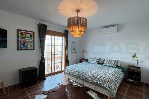 M002127-Townhouse-4beds-Garaje-Jacuzzi-Alhaurin-el-Grande-Master-Bedroom1-Magnificasa