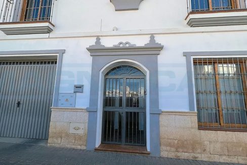 Townhouse-4beds-Garaje-Jacuzzi-Alhaurin-el-Grande-front-House-Magnificasa