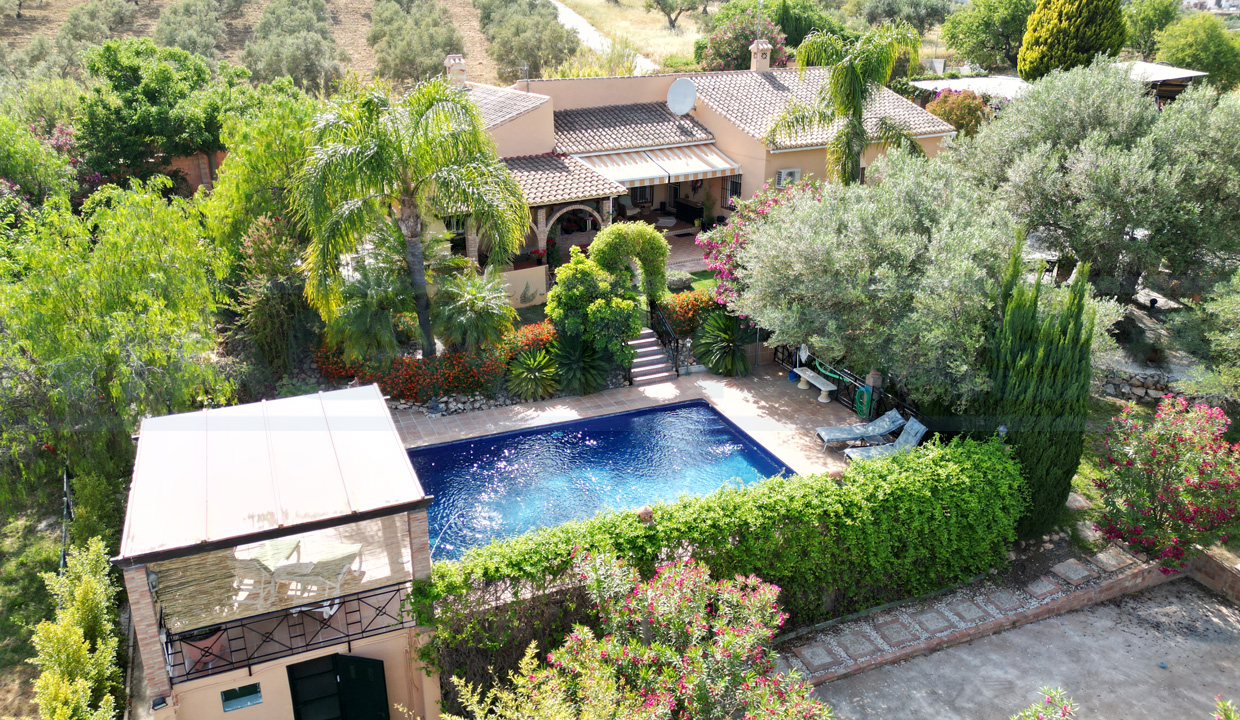 Casa Finca 3 habitaciones con Jardin terraza y piscina alhaurin el Grande view house pool Magnificasa