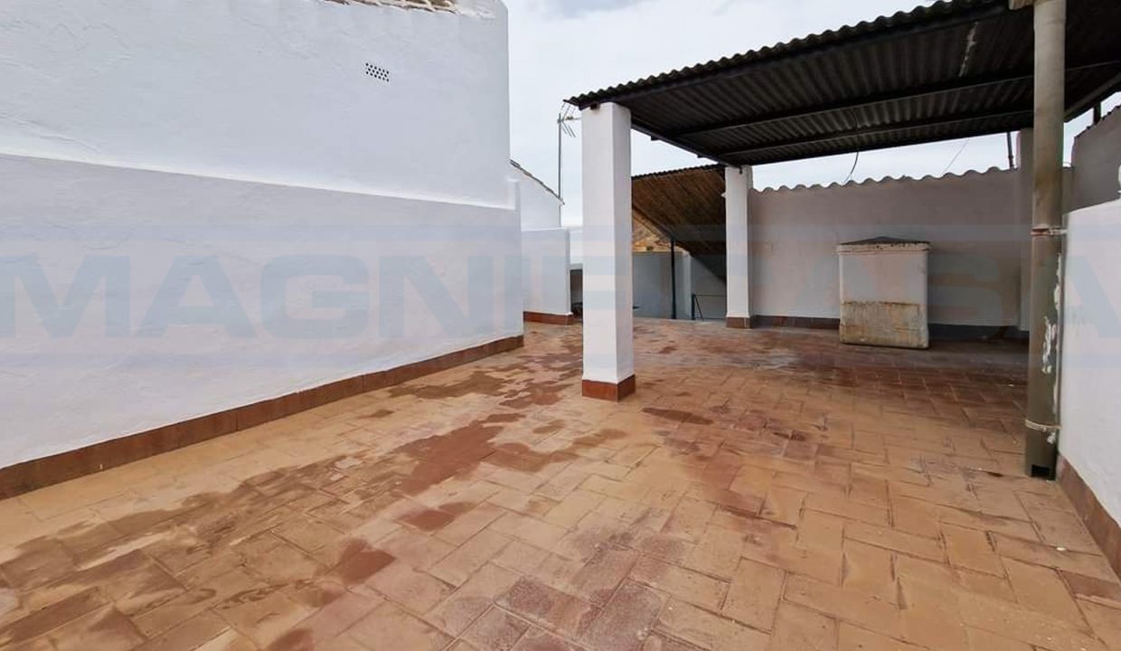 Casa-calle-la-Cruz en Coin-Cemtro-view-roof-terrace-Magnificasa