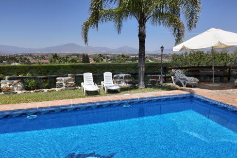 Finca-rustica-3dorm-2banos-piscina-alhaurin-el-Grande-Magnificasa-views-pool-terrace