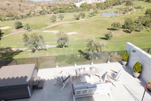 Semi-Detached-3-Bedroom-Townhouse-Alhaurin-Golf-balcony-view-terrace-Golfcourse-Magnificasa