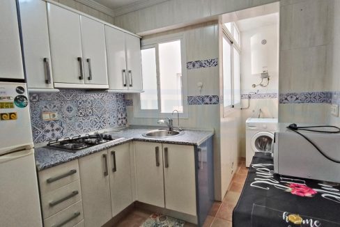 Apartment-3-bedroom-center-alhaurin-el-Grande-view-kitchen-Magnificasa