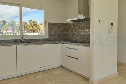 Bungalow-3bedroom-2bath-pool-Coin-Alhaurin-el-Grande-kitchen