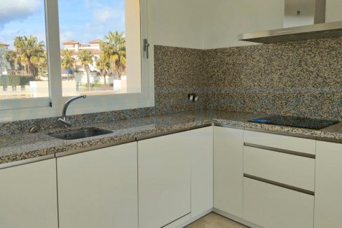 Bungalow-3bedroom-2bath-pool-Coin-Alhaurin-el-Grande-kitchen1