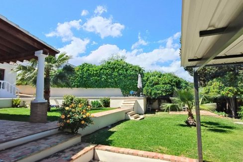 Villa-3bedrooms-3bath-view-garden-terrace-pool-Alhaurin-el-Grande