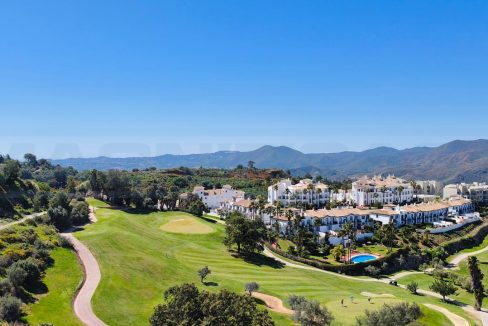 Penthouse-3bedrooms-3bathrooms-Las-Terrazas-Alhaurin-Golf-Alhaurin-el-Grande-view-roofterrace