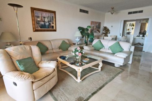 Penthouse-3bedrooms-3bathrooms-Las-Terrazas-Alhaurin-Golf-view-livingroom