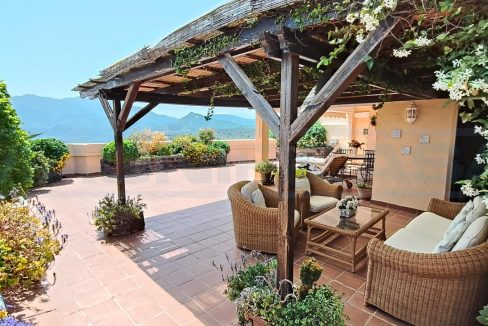 Penthouse-3bedrooms-3bathrooms-Las-Terrazas-Alhaurin-Golf-view-on-lounge-roofterrace