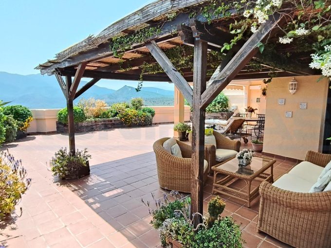 Penthouse 3bedrooms 3bathrooms Las Terrazas Alhaurin Golf view on lounge roofterrace