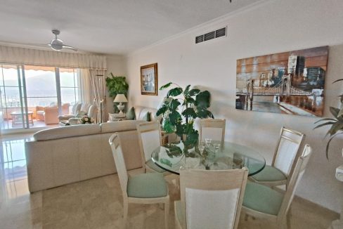 Penthouse-3bedrooms-3bathrooms-Las-Terrazas-Alhaurin-Golf-view1-livingroom