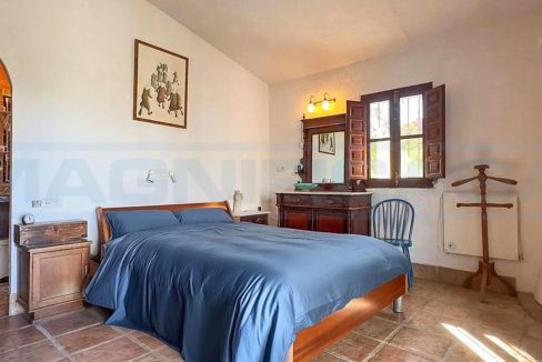 Finca-3bedrooms-3bathrooms-view-Masterbedroom-Alhaurin-el-Grande-Magnificasa