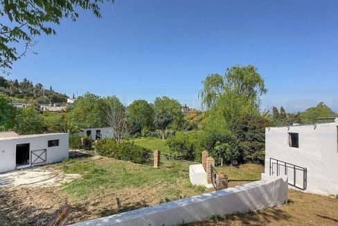 Finca-3bedrooms-3bathrooms-view-from-stables-Alhaurin-el-Grande-Magnificasa