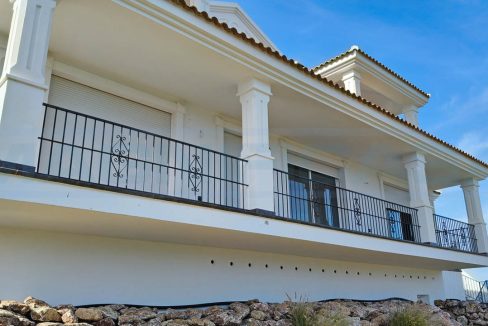 Villa-5bedrooms-3bathrooms-pool-terraces-view-from-below-Alhaurin-el-Grande-Magnificasa