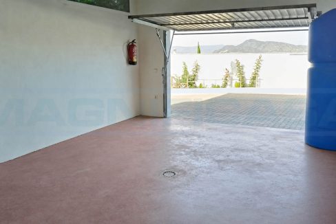 Villa-5bedrooms-3bathrooms-pool-terraces-view-garage-Alhaurin-el-Grande-Magnificasa