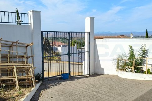 Villa-5bedrooms-3bathrooms-pool-terraces-view-gate-entrance-garage-Alhaurin-el-Grande-Magnificasa
