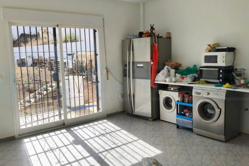 Villa-5bedrooms-3bathrooms-pool-terraces-view2-kitchen-Alhaurin-el-Grande-Magnificasa