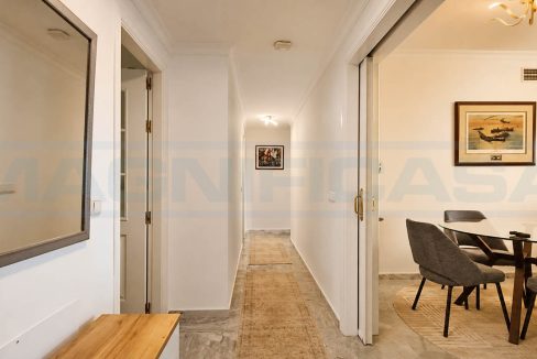 Apartment-3-bedroom-3-bathroom-Las-Terrazas-entrance-view-Alhaurin-Golf-Magnificasa