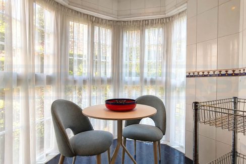 Apartment-3-bedroom-3-bathroom-Las-Terrazas-kitchen-dining-Alhaurin-Golf-Magnificasa