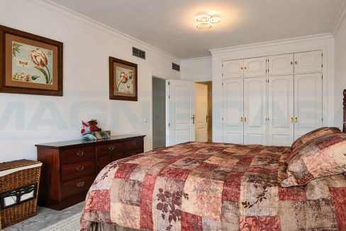 Apartment-3-bedroom-3-bathroom-Las-Terrazas-master-bedroom-Alhaurin-Golf-Magnificasa