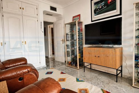 Apartment-3-bedroom-3-bathroom-Las-Terrazas-tv-bedroom-Alhaurin-Golf-Magnificasa