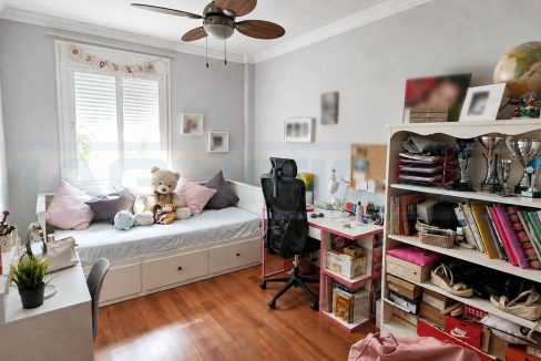 Casa-adosada-4-bedrooms-2-bathrooms-Garage-Centro-Coin-guest1-bedroom-Magnificasa